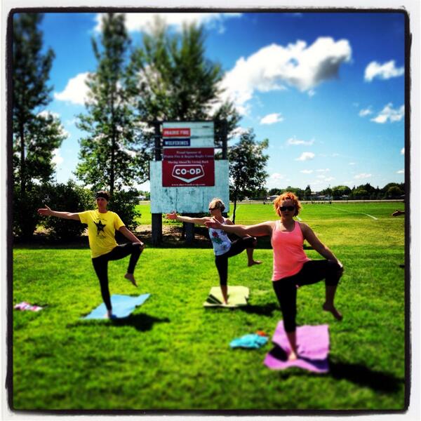 Thank you all for joining us on this gorgeous morning #reginarugbyclub #yoga #sundaymorning