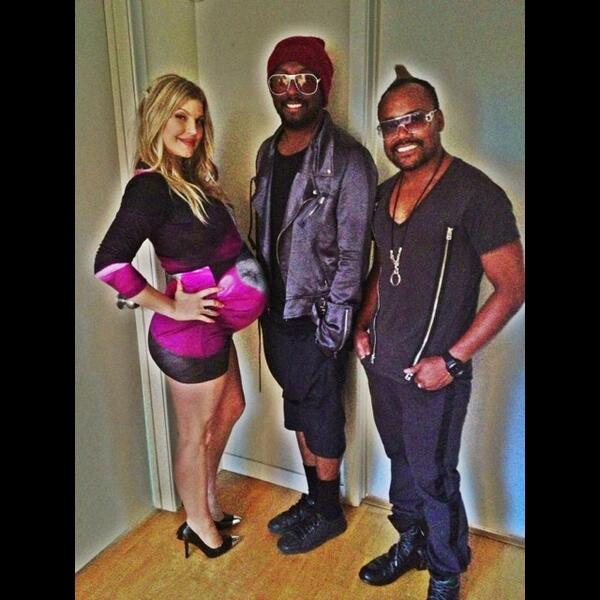 #UncleLove <a href="/iamwill/">will.i.am</a> &amp; <a href="/apldeap/">Apl.de.Ap</a>. Miss u <a href="/tabbep/">Taboo Nawasha</a>. instagram.com/p/c4qOF6kDBS/