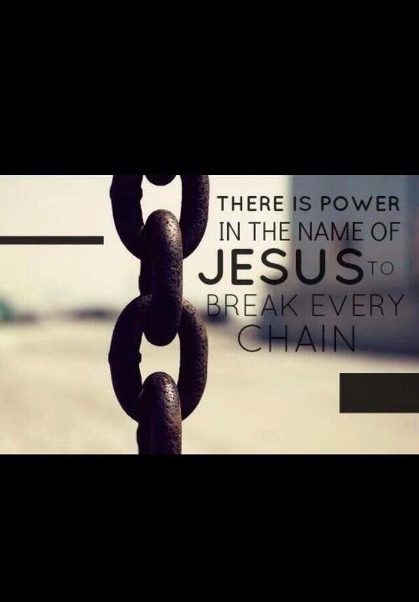 kayyliegrace's tweet image. #everychain