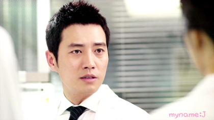 LTH_bot's tweet photo. @yejin3411 왜기다려? http://t.co/0pXK3zruee