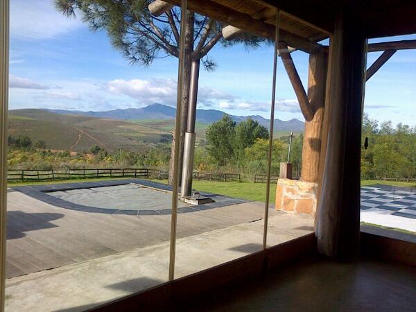 rushda14's tweet image. Winter break away!