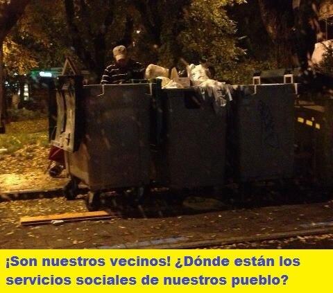 BasuraDeEstado's tweet photo. #MarcaE dinero para vestir santos hay,dinero para servicios sociales no. http://t.co/DHh4bBGDHa