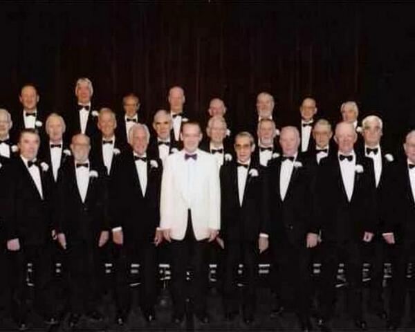 Ystrad Mynach Male Voice choir will be performing at the show @ 2pm and 3pm approx