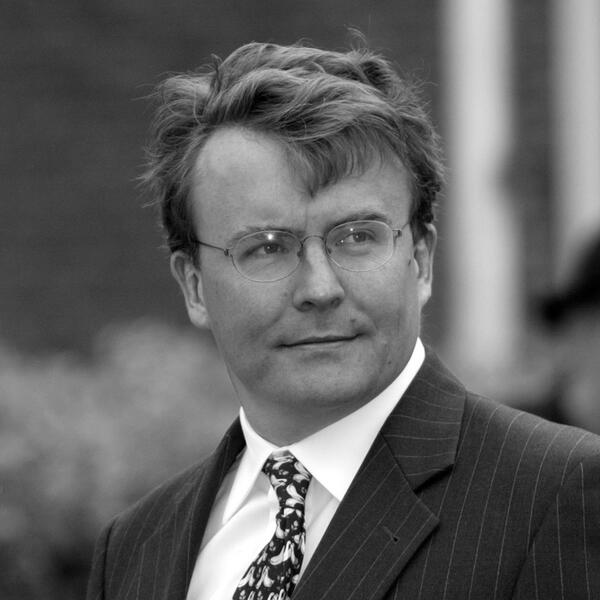 WomenWeb's tweet photo. Niederländisches Königshaus in tiefer Trauer: Prinz Friso ist tot: http://t.co/9N1xmet39l #PrinzFriso http://t.co/9IThGF0f8m
