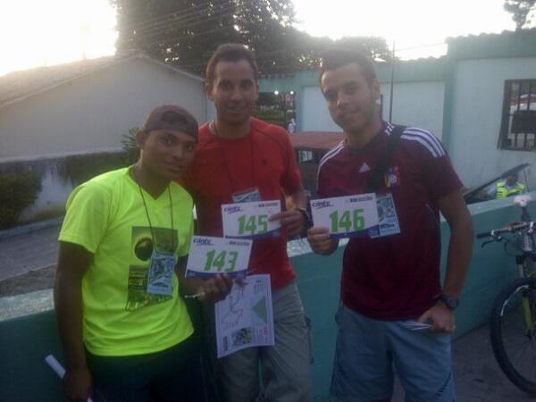 MyCarloss's tweet photo. El equipo para la @vueltalaazulita. 2013 exelente experiencia. @TeamUpataMTB http://t.co/Ka0vumgdSJ
