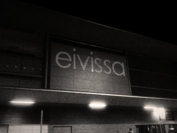 OwnStyleFm's tweet photo. Ya estamos aqui. Preparados... Listos.... http://t.co/F2q28tr8s1