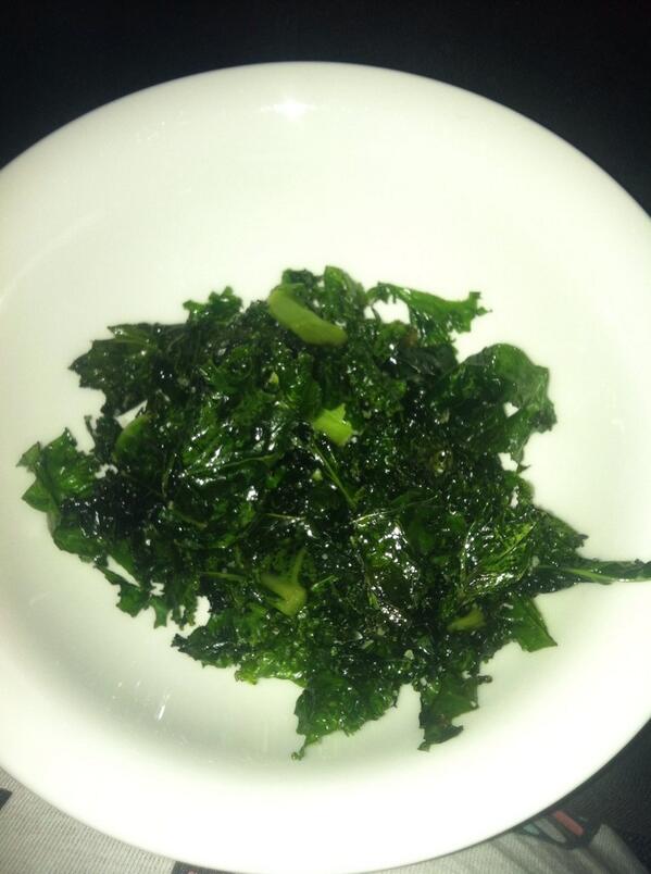 HealthLife15's tweet image. Mini kale chips 😍