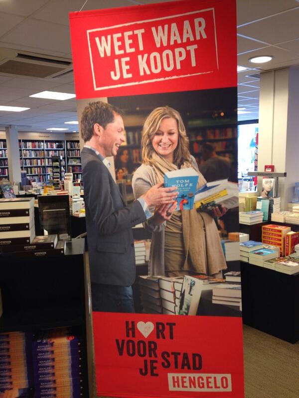 houdingcoach's tweet image. Met #smartcable controle wifiverbinding bij @boekBroekhuis.