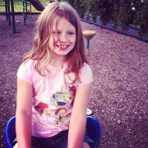 autismaa23's tweet photo. Her smile lights up my world http://t.co/iclbbZ1Qkm