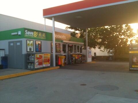 BundyWest's tweet photo. Top of the morning to ya from Bundy West :o) KK http://t.co/hHMFkAugYa