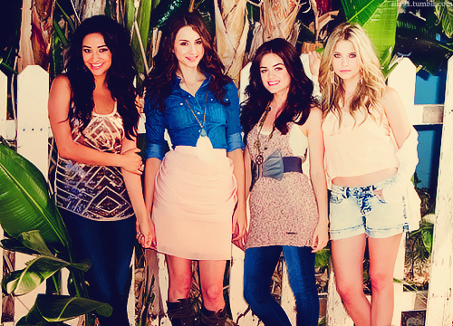wowjessicar's tweet image. #PLLfollowparty