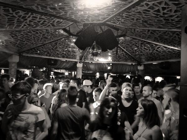 coccodj's tweet image. #livendirect #levele #Alassio #readytogo
