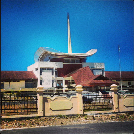 kamurotendao's tweet photo. Kantor Bupati Rote Ndao @Info_Kupang @seputarkupang http://t.co/wmDG0rpQog