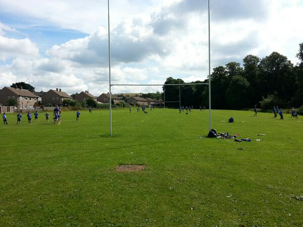 RugbyLeeds's tweet image. Great start to the @DannyMcguire6 rugby skills camp @GuiseleyRangers #rldevelopment