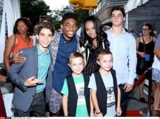 트위터의 Gingerich Twins 님 Our Grown Ups 1 2 Family Goldbergjake Chinamcclain Thecameronboyce Najjeter Grownupsmovie Happymadison Http T Co vjdiun5g 트위터의 Gingerich Twins 님 Our Grown Ups 1 2 Family Goldbergjake Chinamcclain Thecameronboyce Najjeter Grownupsmovie Happymadison Http T Co vjdiun5g