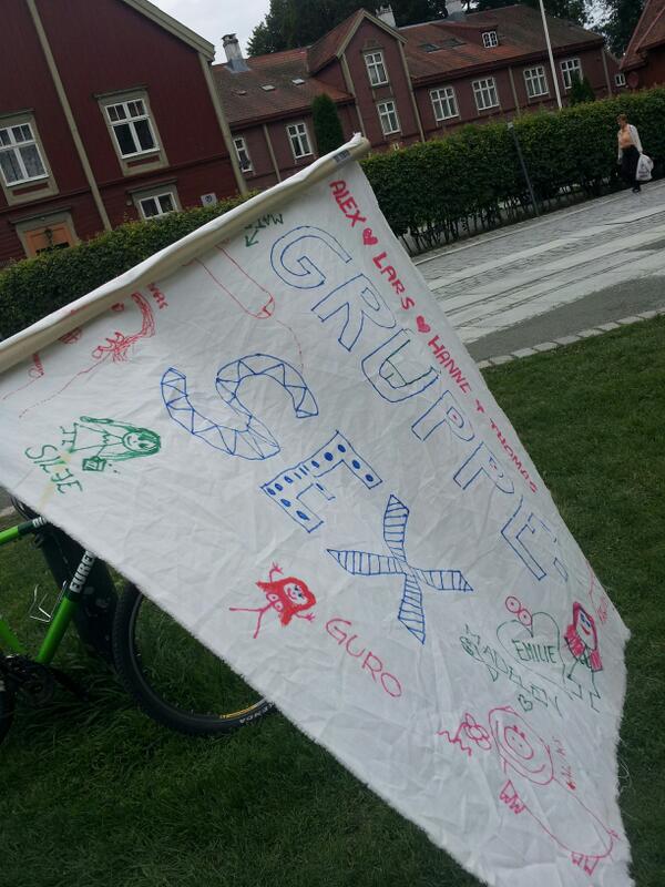 mjaveh's tweet image. #fadderuke #gærn #klekk