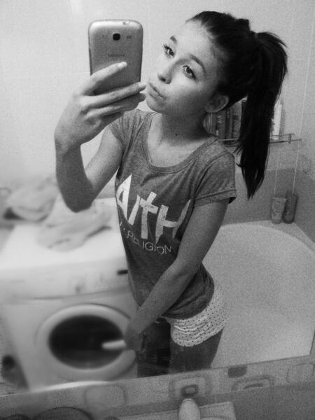 NoraCaptain's tweet photo. http://t.co/L9sW4PxkWV