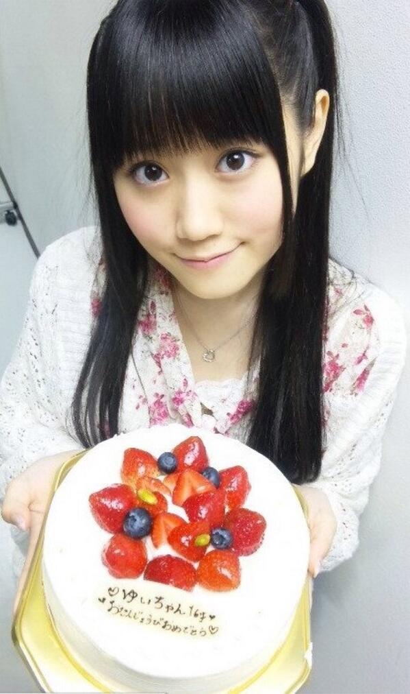 小倉唯ちゃん18歳のお誕生日おめでとう 小倉唯ちゃん18歳のお誕生日おめでとう