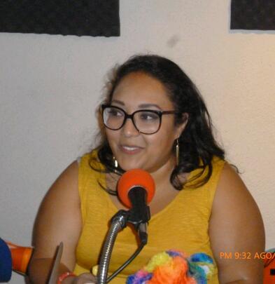 Norma_Enriquez1's tweet photo. Aquí @Michihart en plena entrevista @Programa_VIPink solo por @BLOGDFM http://t.co/RixuI24ztY http://t.co/ZzFs2DSasq