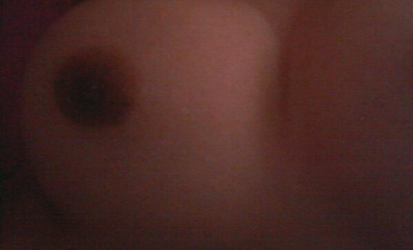 PamerToket's tweet photo. siap di kenyot http://t.co/oRBvplmHy0