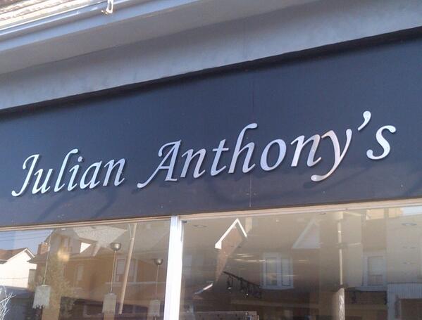 ForgedDesign's tweet image. Here&apos;s a sign we recently did for a beauty salon.