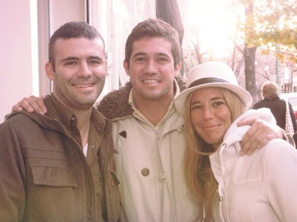 NievesMacchia's tweet photo. @fedemacch @afrolacio que alegriaaaa #CumbreMacchia#TodosEnMendoza http://t.co/n19etNDmvQ