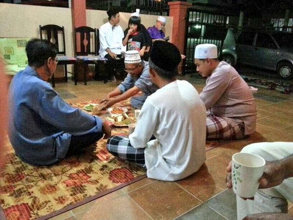 Kenduri Kesyukuran serta Jamuan Hari Raya..di rumah Dr. Vasu