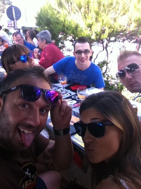fabiococcoli's tweet photo. Li ricordavamo così....#ferragosto 2013 con @AleBancario @fantonielisa ecc... http://t.co/8pkkwYrtJK