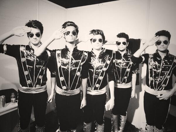 KartikMj5's tweet image. Happppyyyy independence day everybodyyy:-)...