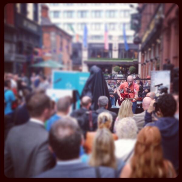 LizzyExperience's tweet image. Our frontman, @KeithGrogan , playing for the large crowds at Philo's second coming. What a great moment.