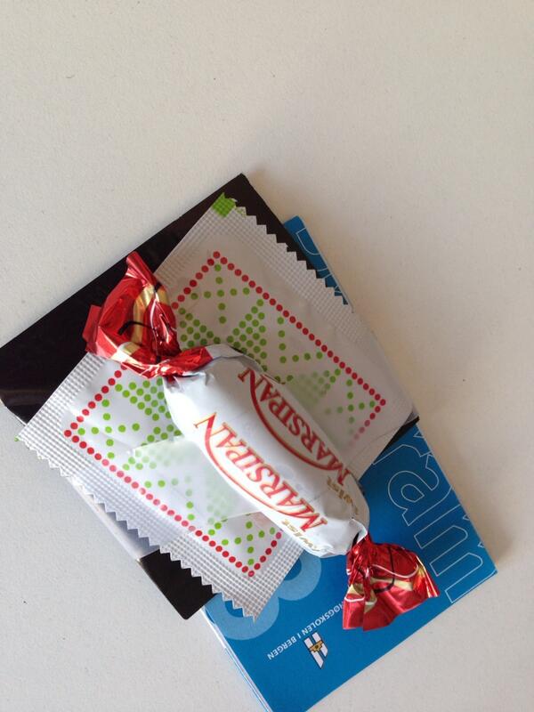 BNmarit's tweet image. Studentene v @HiB tar ansvar for sine nye medstudenter og utstyrer dem med overlevelsespakker. #fadderuke