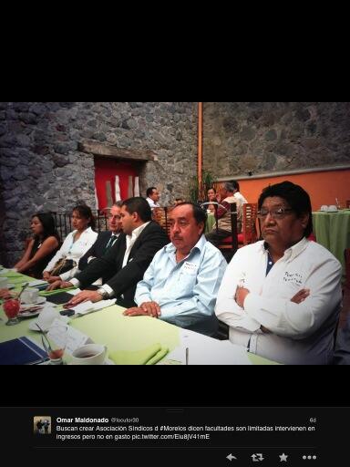 pvillalobosadan's tweet photo. Es mi idea o sindico de #tepoztlan se parece algo con un ex coordinador de la PM de nombre Montiel? #morelos http://t.co/FLwc47qADT