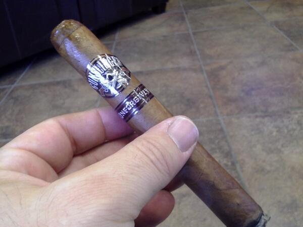 Gunslinger Cigar tweet media