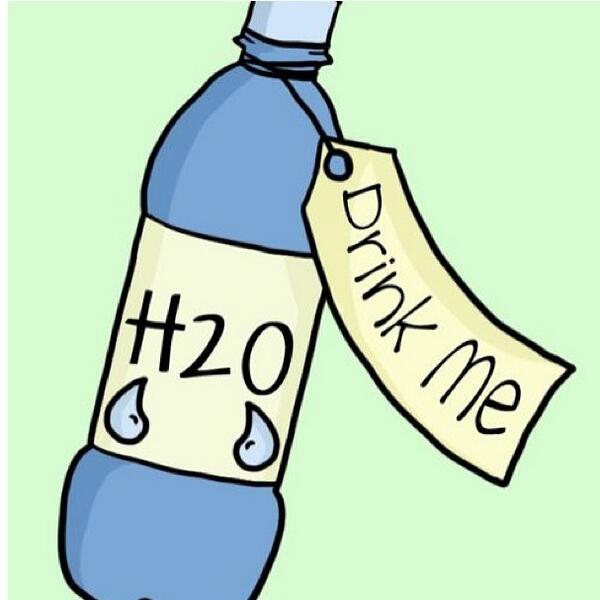 __FitPrincess's tweet image. At least 8 cups a day! Stay thirsty 😂💦💧