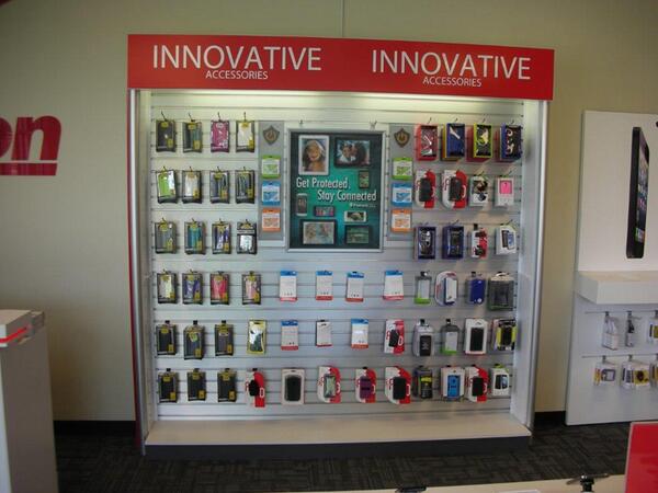 PC_University's tweet image. The ProtectCELL Mobile Security Center in store at American Cellular. #GetProtectedStayConnected #mobilsecurity