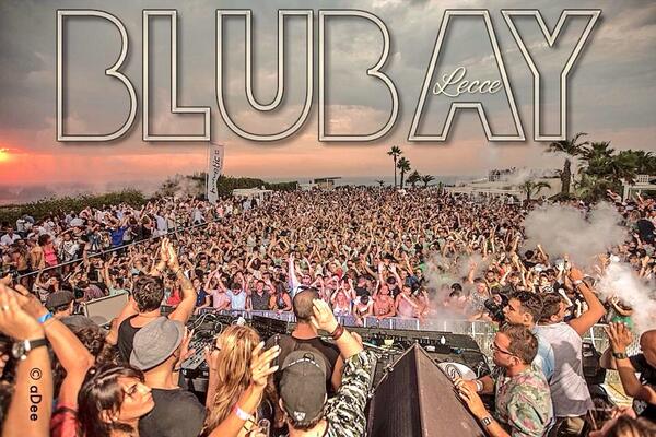 lucianocadenza's tweet photo. Grazzie @guendalinaclub  @vincentguenda prettiest party i had in long time http://t.co/s1BYkyI9N3