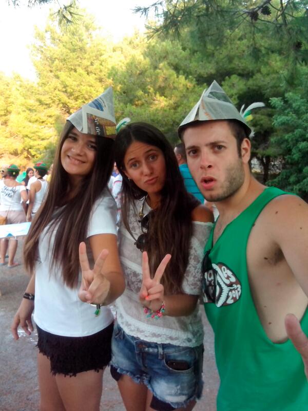 m_guerri's tweet photo. Continuamooos! #cervezacerveza @Anafort6 @mojibravo http://t.co/0i16XwFlMw