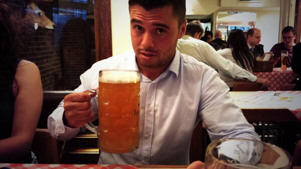 nickdavidson24's tweet image. So its not gonna be too much of a mad one then #bigpints #bavarianbeerhouse @utters87 @richrowcs #celebration