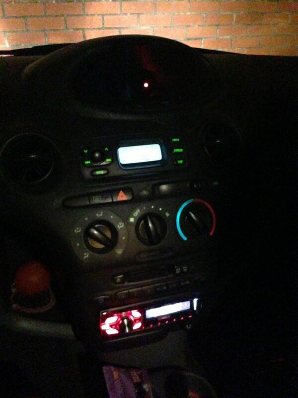 Greenbike00's tweet image. The double radio Yaris of @indiandribbler  #MixDeck