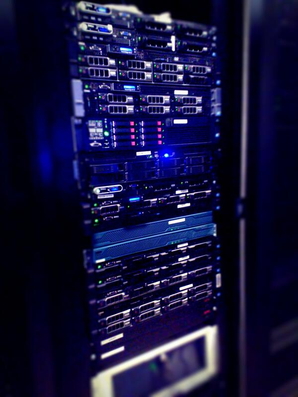 brianlala's tweet image. RT @efimide: @navantisinc Managed Services on #winsrv2012 and #sysctr2012 ##mscloud  | Pretty lights :)