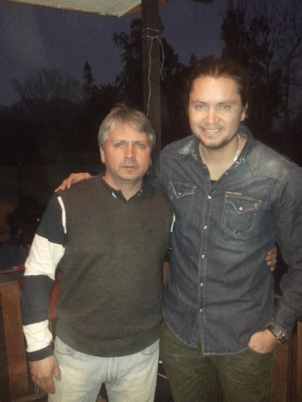 richardconcha's tweet photo. @rconchaconcejal junto a un grande del futbol en actividad benefica en nuestra comuna 

---
---
Enviado por WhatsApp http://t.co/IWoyvF0siv