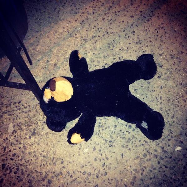 gregmattern's tweet image. @edwarddroste @grizzlybear #geekonthestreet #handywiththesteel #earnyourkeep #regulators