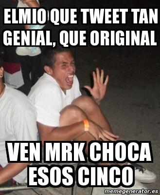 "@ItsAndreSalas El cigarro te da cáncer, no personalidad."