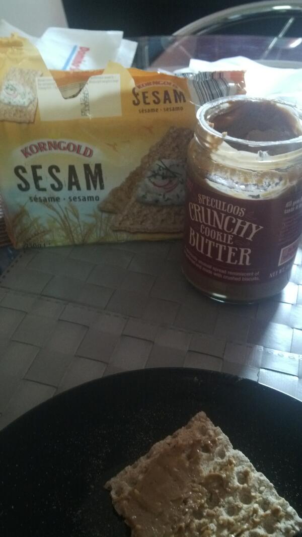 cloudyPIA's tweet image. All set bff!!! @MayOwen524