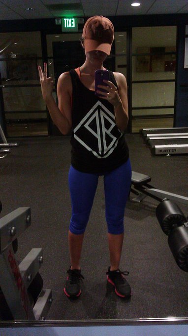 Watch Samantha Raye Tomchik's leaked NSFW photo on TwXstars