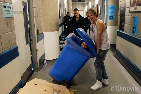 BioDezi's tweet image. THIS is why I fell in love with them