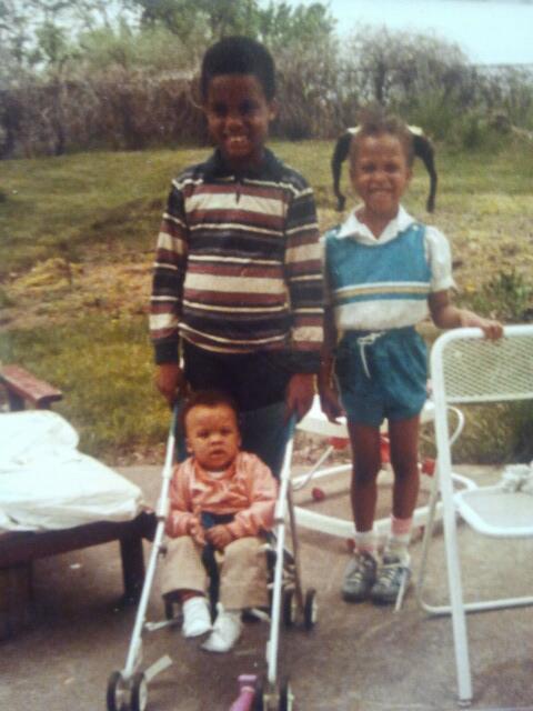 KaneSnowkcmo's tweet image. Me big bro and big sis