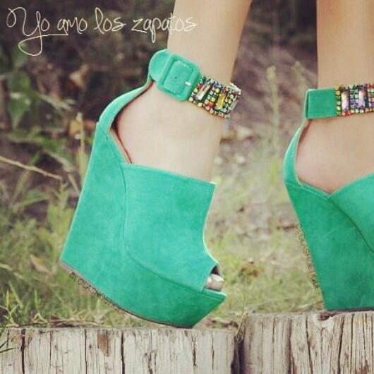 Rizo Detallado borde Yo Amo Los Zapatos on Twitter: "#shoes #heels #tacones #zapatos #plataformas  #aqua ♡♡ http://t.co/KRuwTgUOp7" / Twitter
