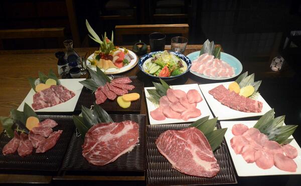 TLHotels's tweet photo. Come and feast on Jap Beef Set Menu in our #Kunshan #LamborghiniHotel's HE BBQ Restaurant!
https://t.co/F9DAxx45U9 http://t.co/kadoslR6iB