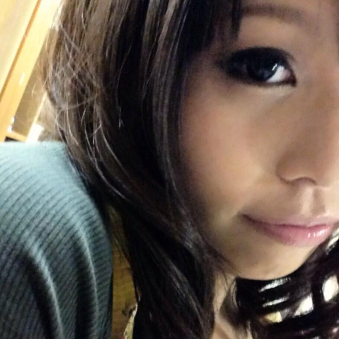 本日はマドンナさんの撮影でした！ちょー可愛い保坂えりちゃんと共演でした(ノｗ`*)楽しかったー( &acute; ▽ ` )ﾉ http://t.co/sBLP22CuVO